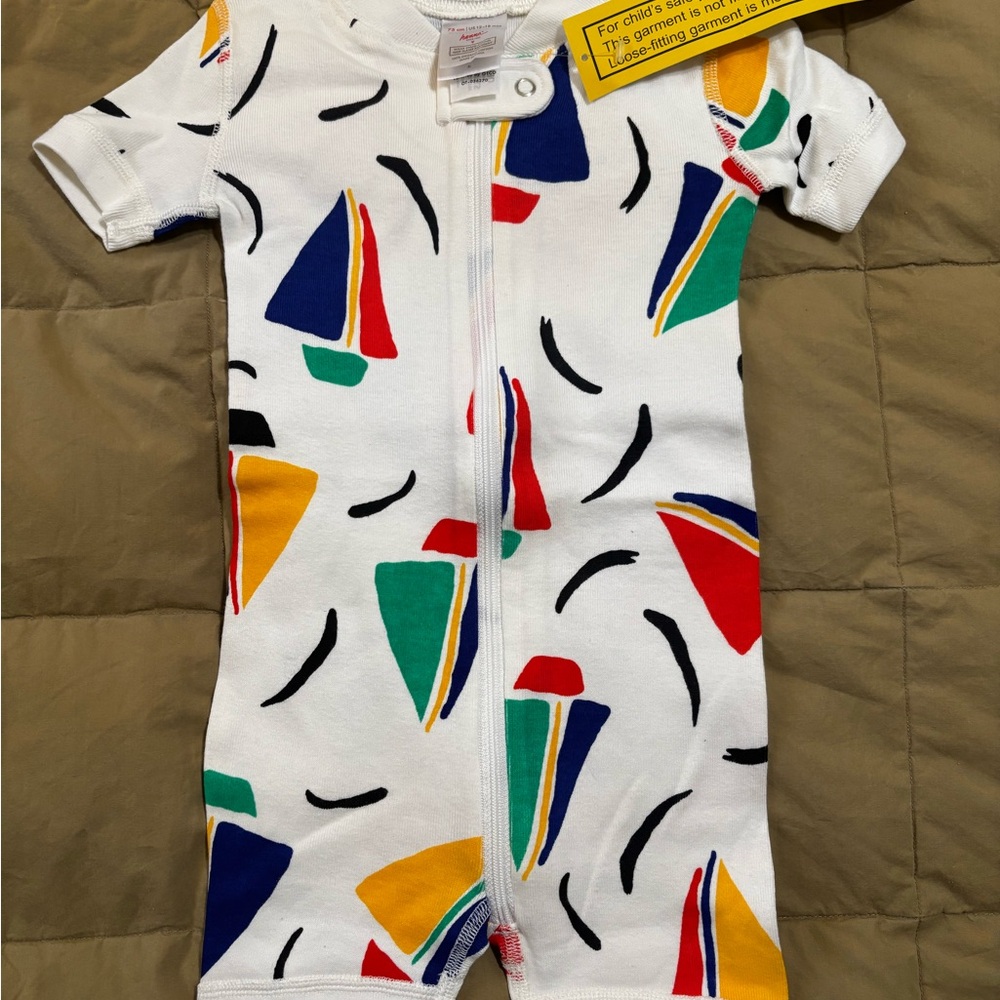 Hanna Andersson sailboat design zip-up pajamas